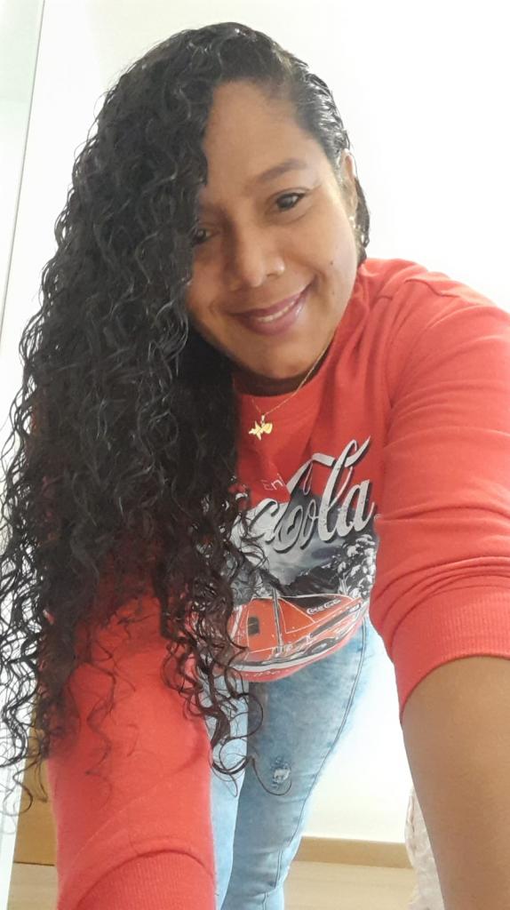 664077505: Chica busca chico en Toledo