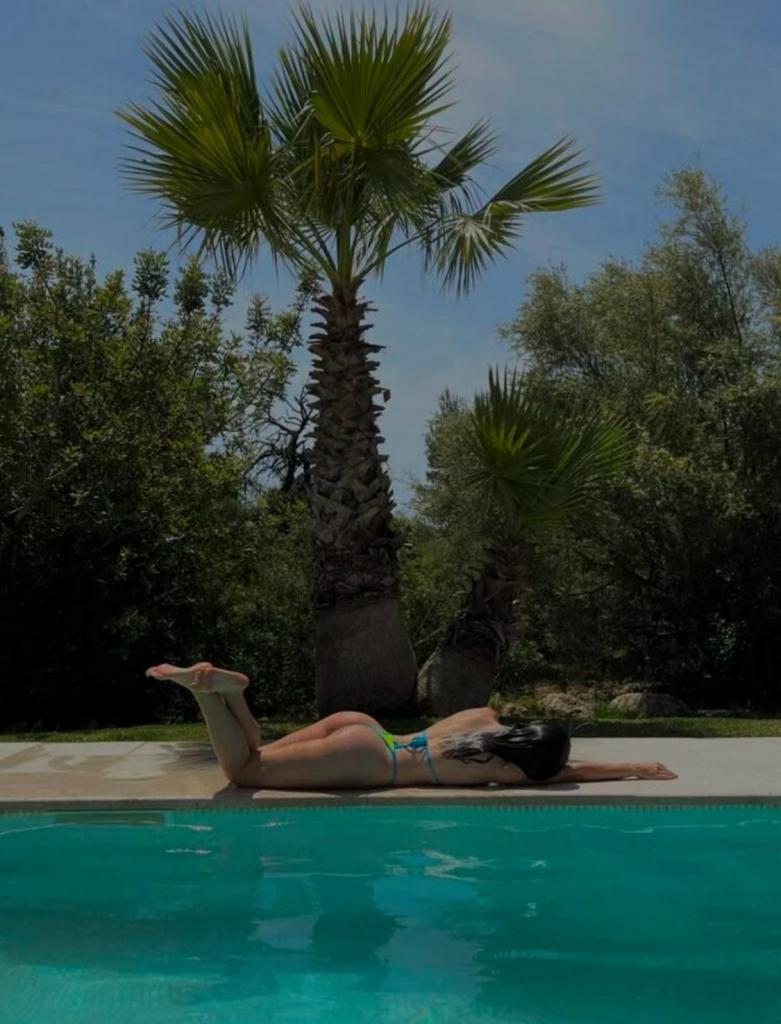 672536649: Chica busca chico en Madrid