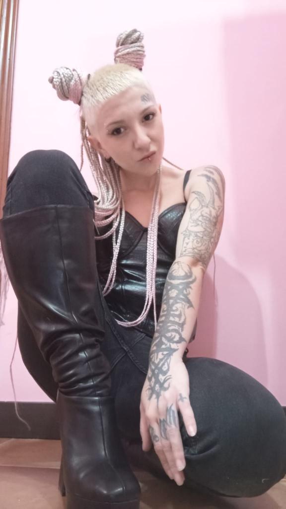 Chica busca chico en Valencia: 