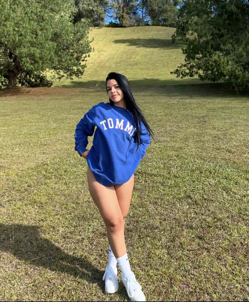 Chica busca chico en Tenerife: 