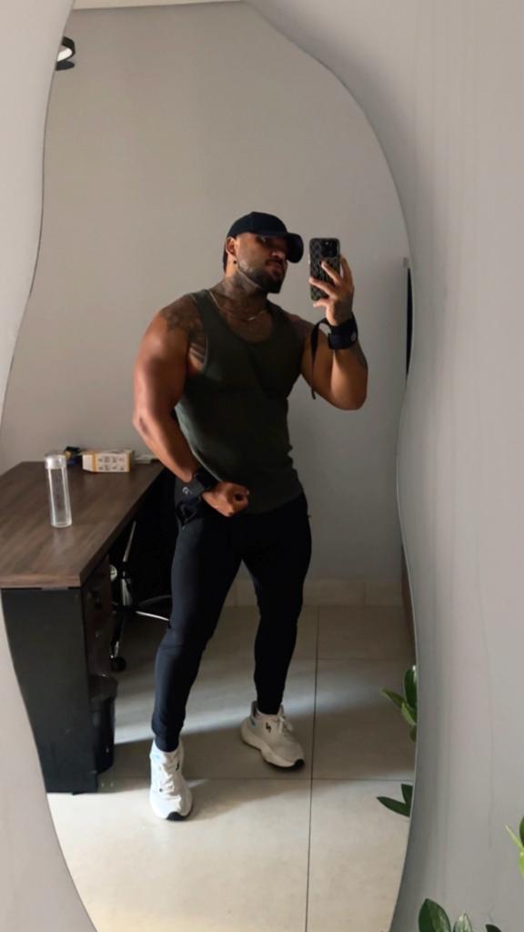 Chico busca chica en Pontevedra: 