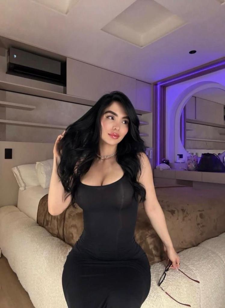 Chica busca chico en Tenerife: 