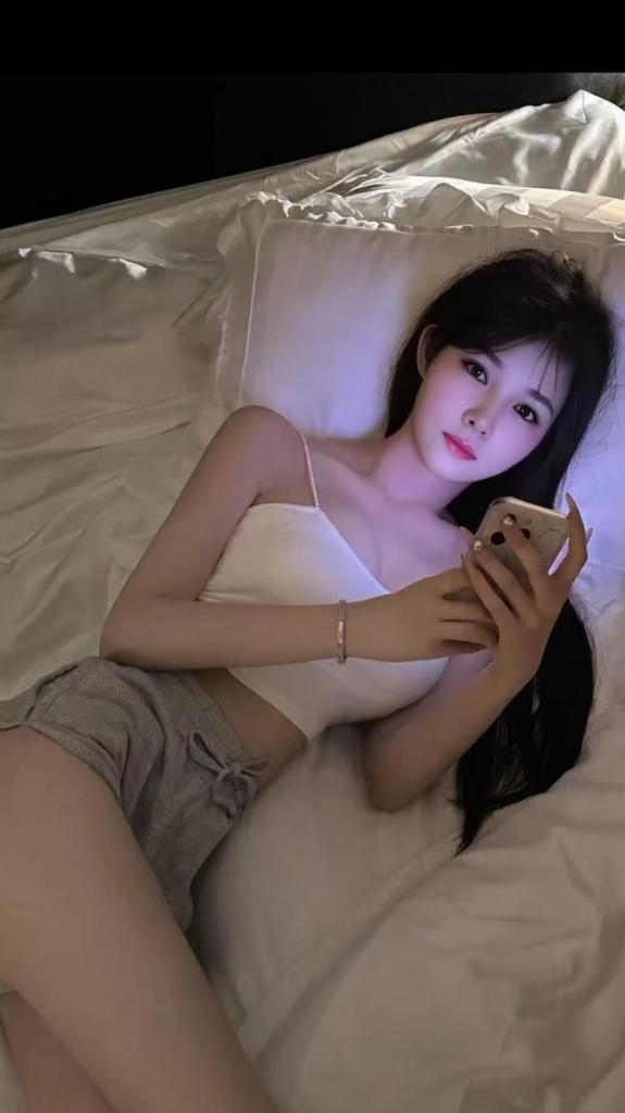 Chica busca chico en Madrid: Chica busca chico