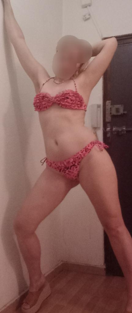 Chica busca chico en Almería: 