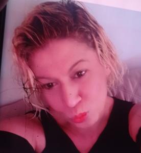 641514308: Chica busca chico en Almería