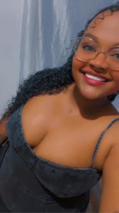 613696413: Chica busca chico en Málaga