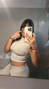 613335890: Chica busca chico en Valencia