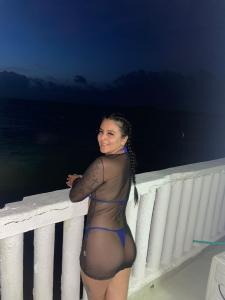 613881313: Chica busca chico en Valencia