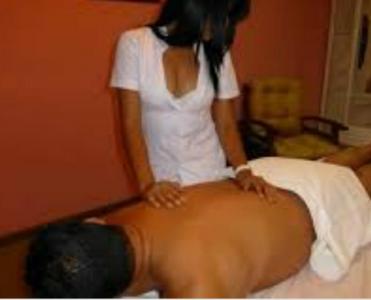 614724453: Chica busca chico en Mallorca