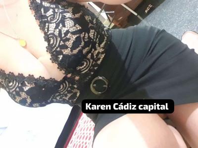 617749400: Chica busca chico en Cádiz