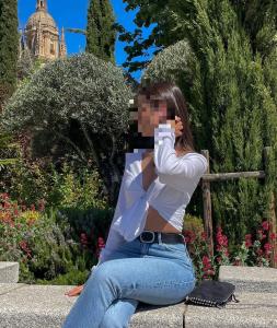 674919995: Chica busca chico en Madrid
