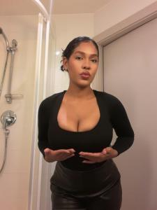 643128776: Chica busca chico en Ciudad Real