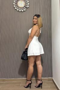 647163074: Chica busca chico en Málaga