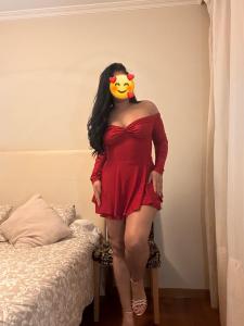 657886177: Chica busca chico en La Coruña