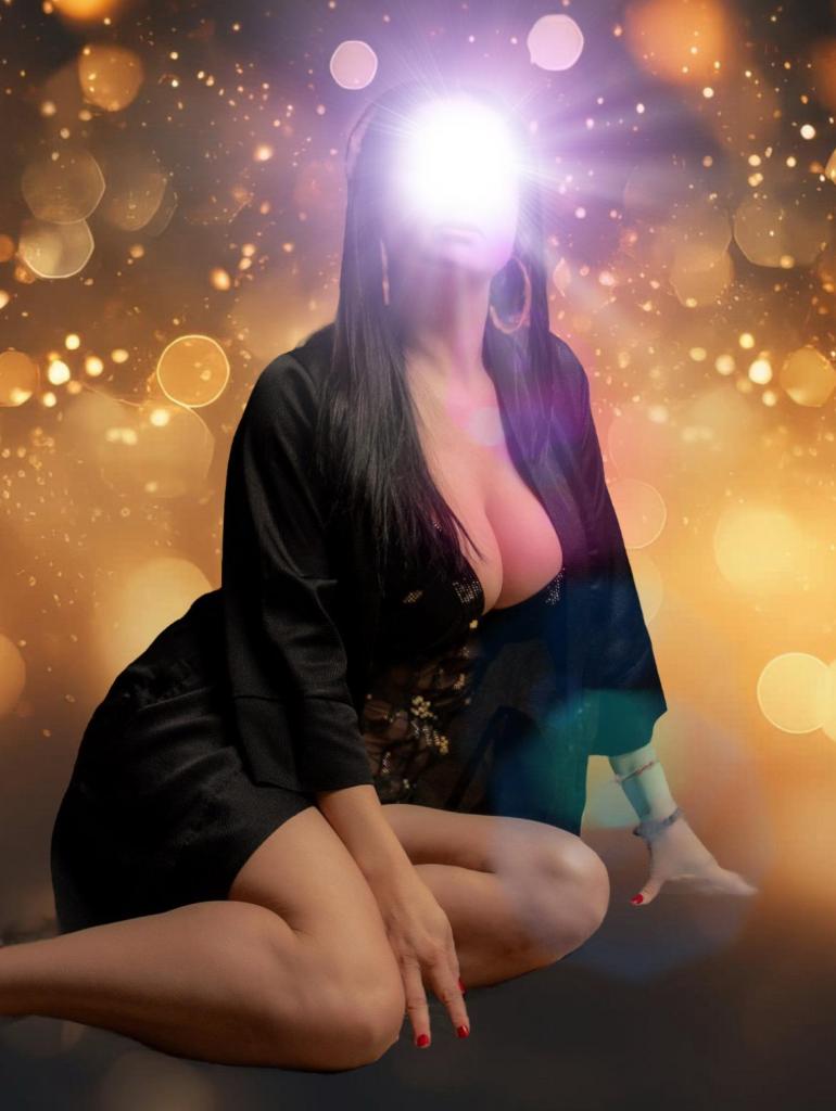 Chica busca chico en La Coruña: 