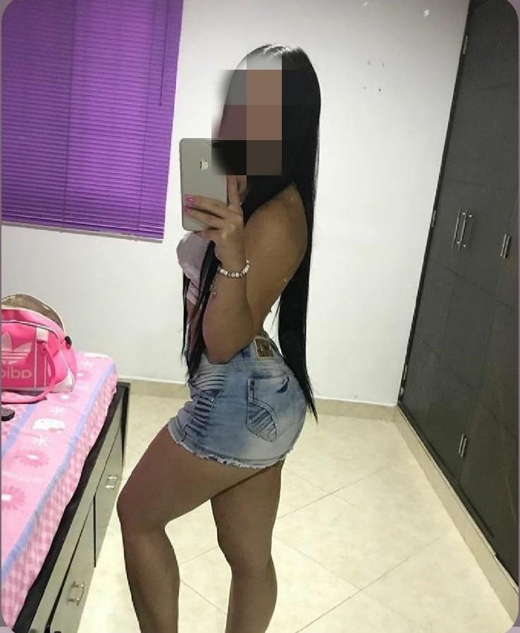 Chica busca chico en Cádiz: 