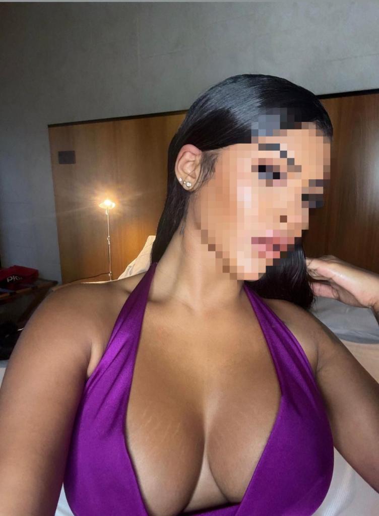 Chica busca chico en Barcelona: 