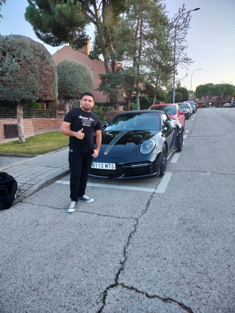 Chico busca chica en Madrid: 