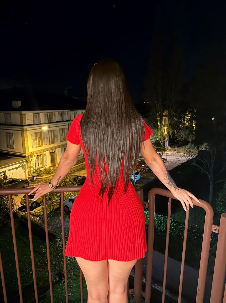 Chica busca chico en Tenerife: 