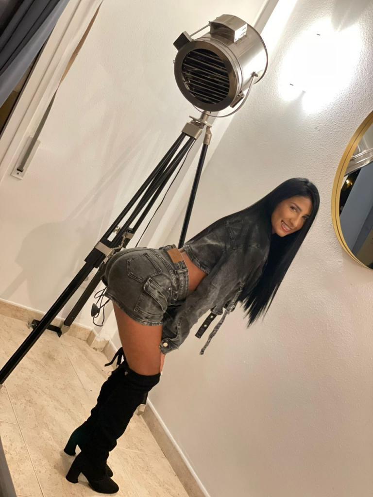 Chica busca chico en Madrid: 