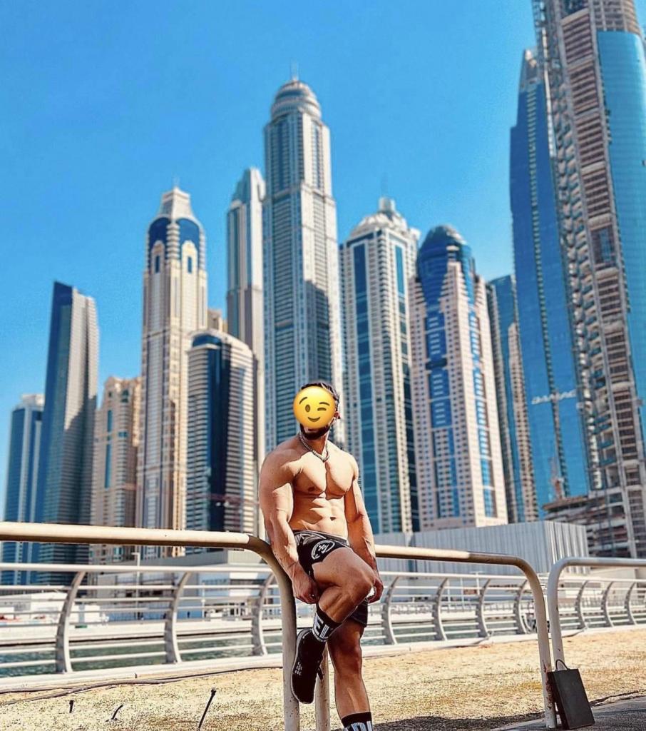 Chico busca chica en Málaga: 