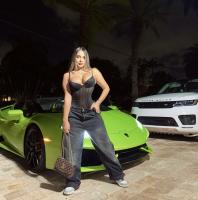 603411048: Chica busca chico en Gerona