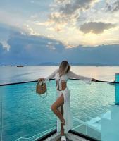 613271123: Chica busca chico en Cádiz