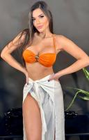 613772903: Chica busca chico en Barcelona