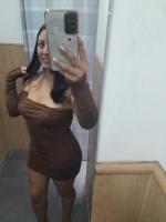 663336527: Chica busca chico en Barcelona