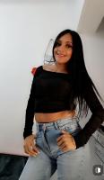 627596567: Chica busca chico en Sevilla