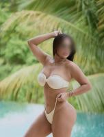 633098519: Chica busca chico en Barcelona