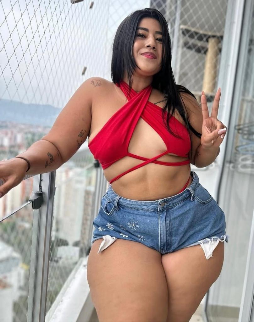 624317785: Chica busca chico en Almería