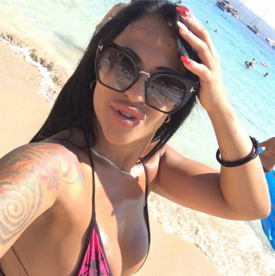 Chica busca chico en Murcia: Chica busca chico