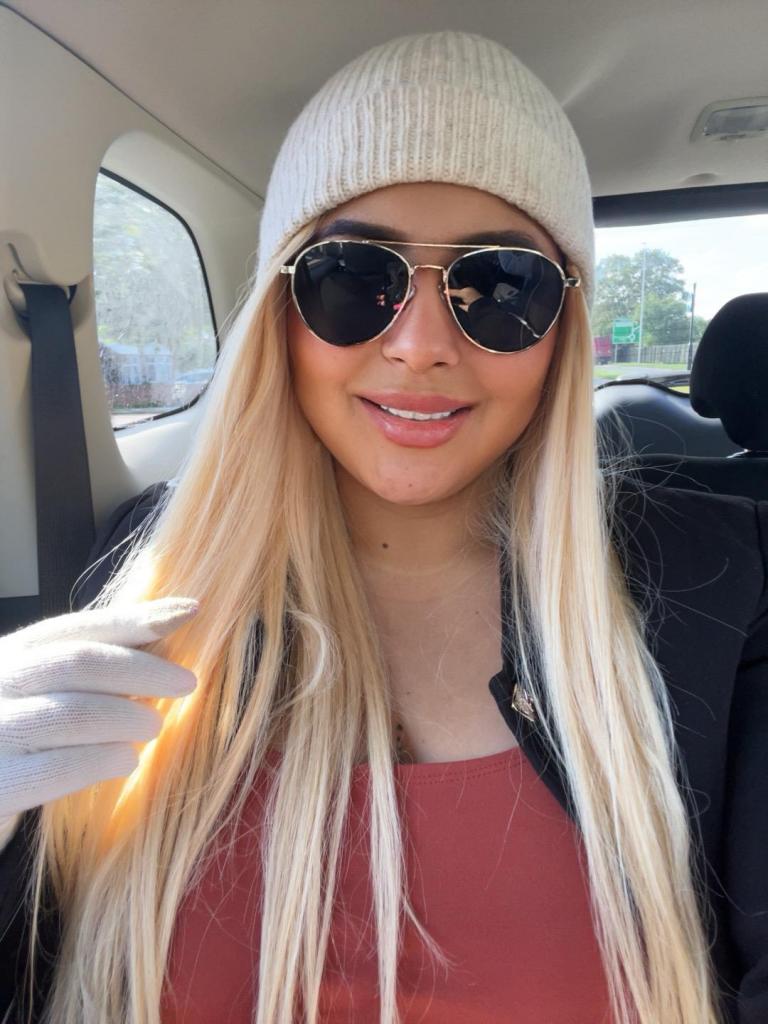 613335890: Chica busca chico en Valencia