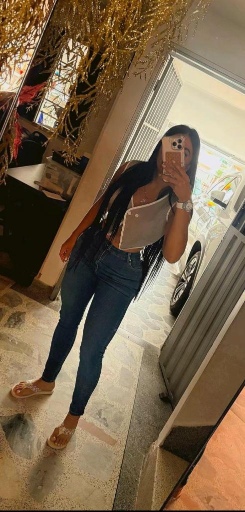 637103542: Chica busca chico en León