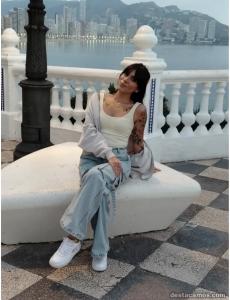 633570082: Chica busca chico en Gerona