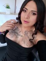 614247371: Travesti en León
