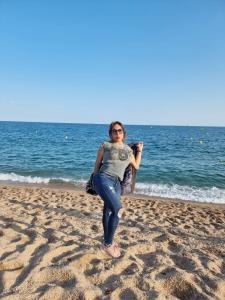 642868776: Transexual en Gerona