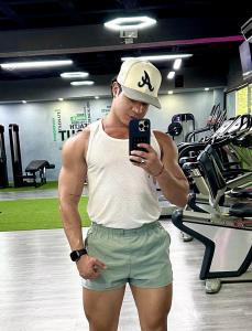 604394307: Chico busca chica en Madrid