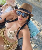 664838042: Chica busca chico en Valencia