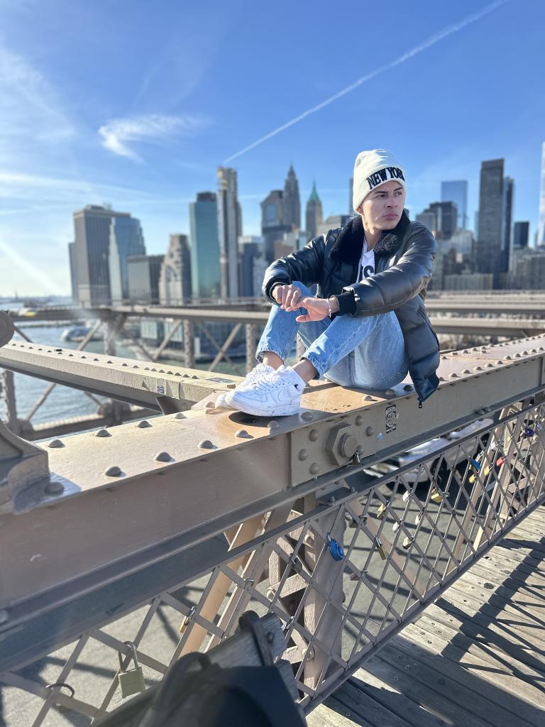 Chico busca chica en Barcelona: 