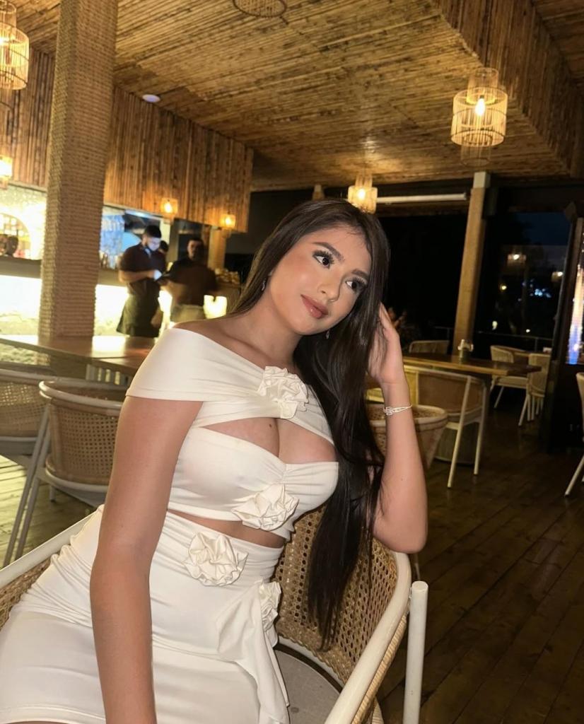 Chica busca chico en Murcia: 