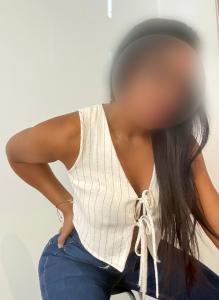 673448909: Chica busca chico en Madrid