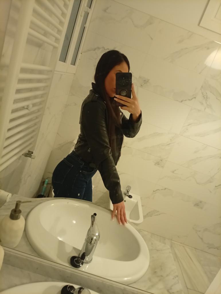632988225: Chica busca chico en Madrid