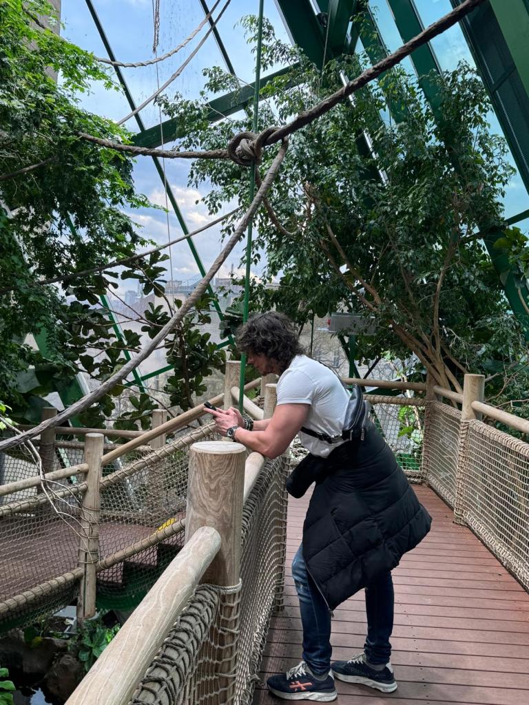 Chico busca chica en Madrid: 