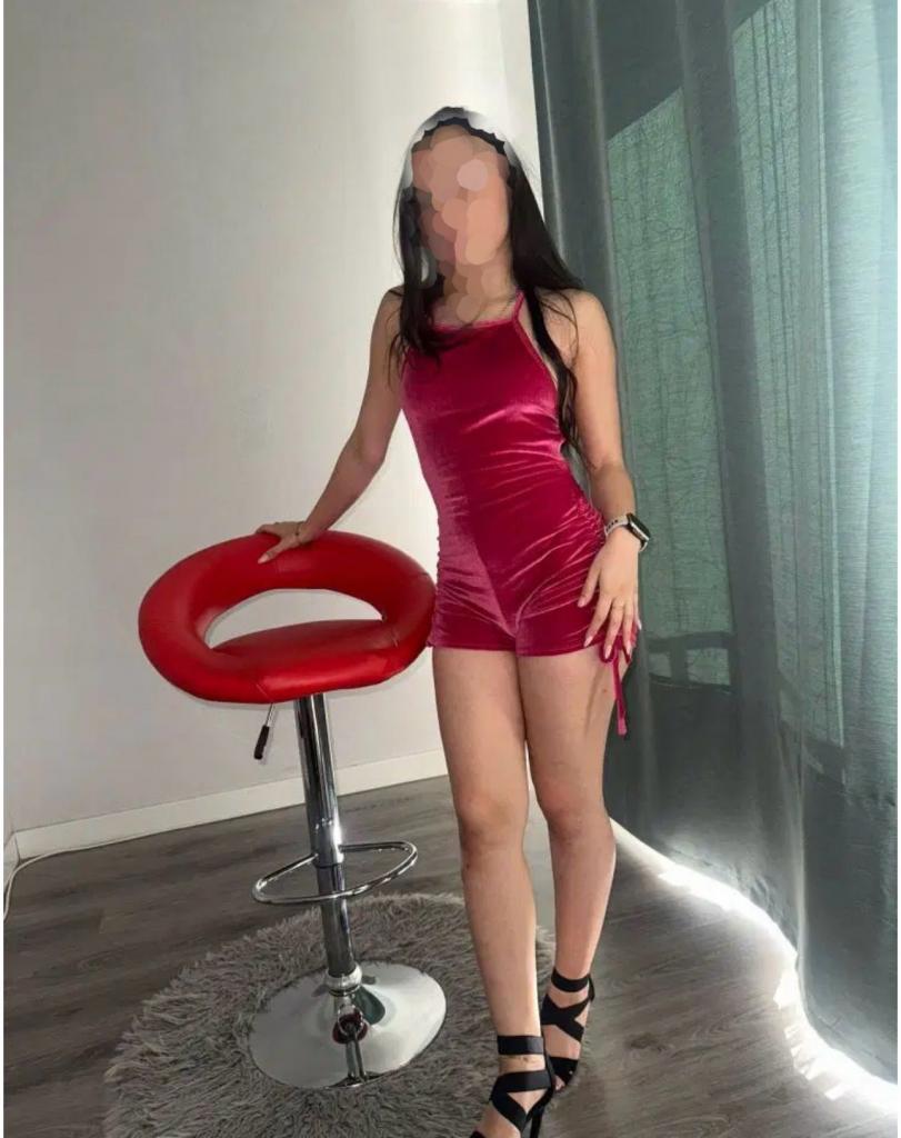 643597792: Chica busca chico en Alicante