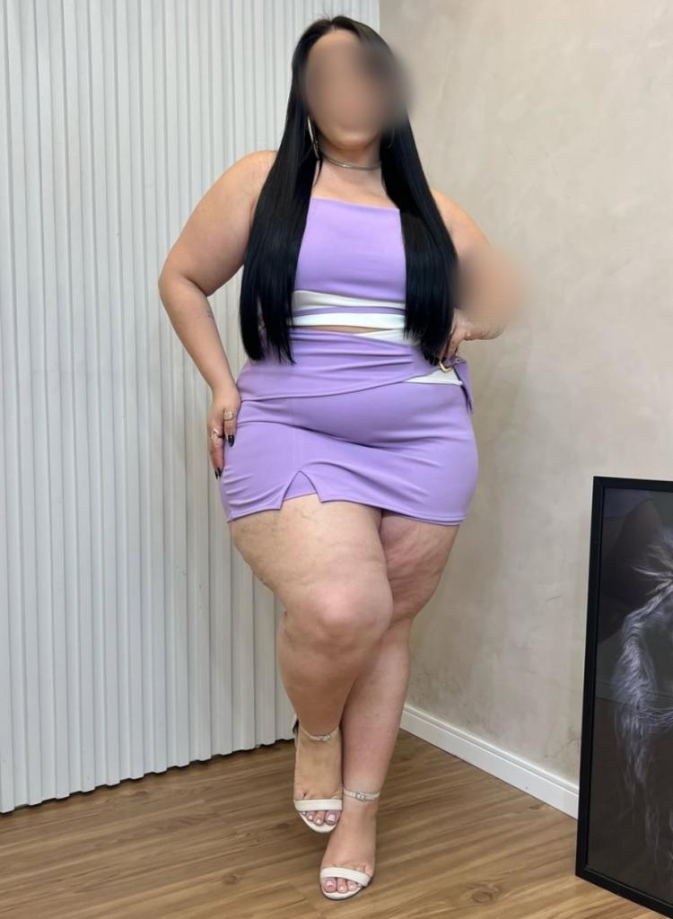 614483301: Chica busca chico en Barcelona