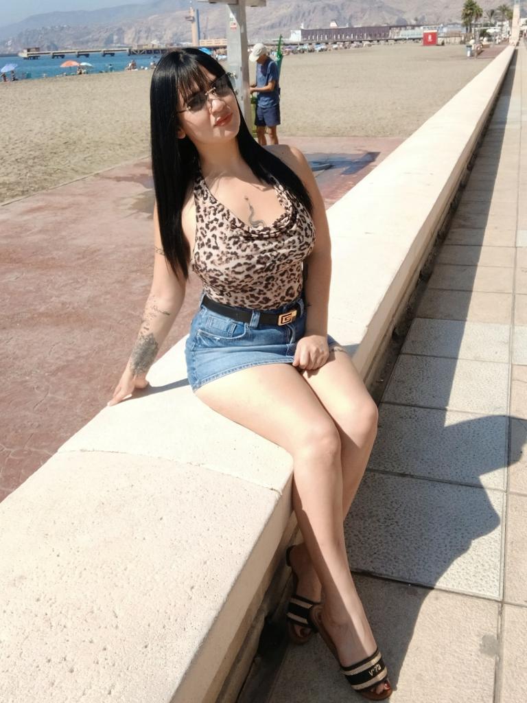 Chica busca chico en Murcia: 