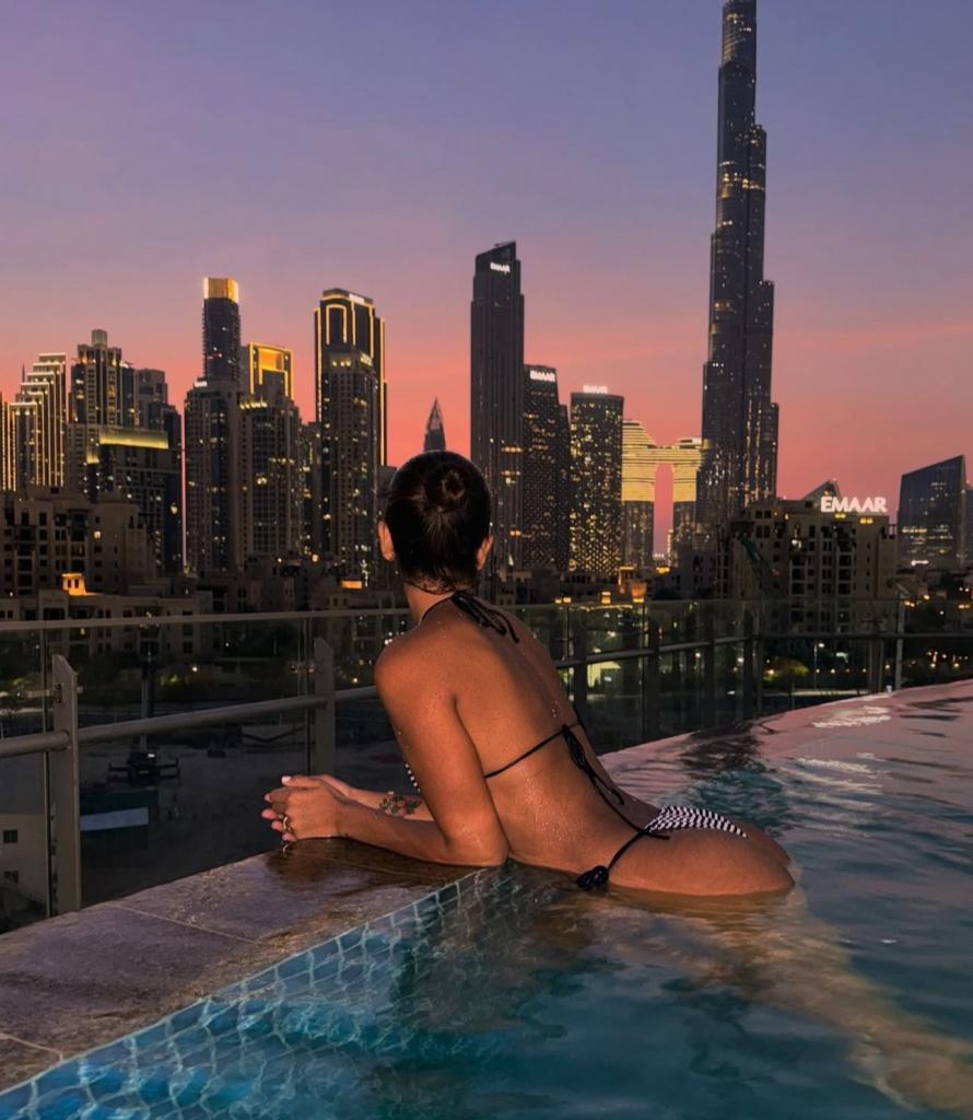 Chica busca chico en Tenerife: 