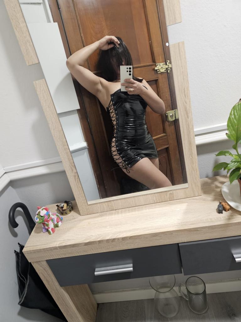 602542685: Chica busca chico en Pontevedra